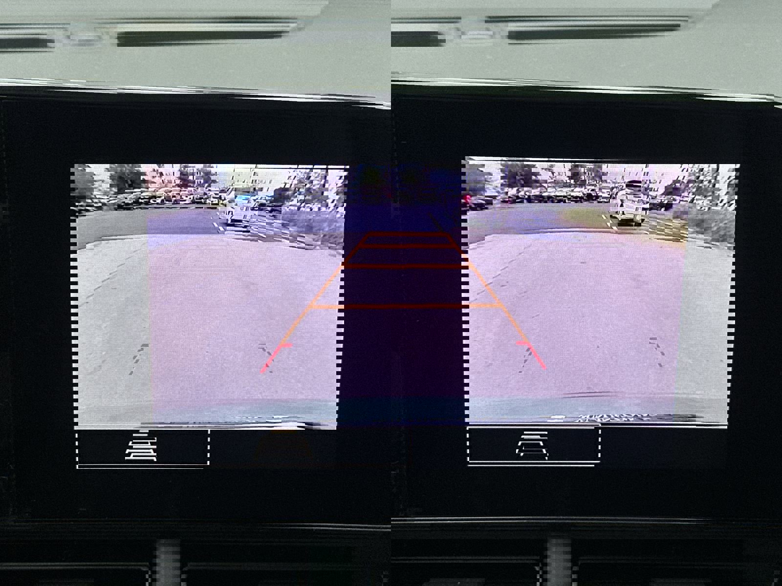 Certified 2024 Chevrolet Trax RS w/ Driver Confidence Package image 27