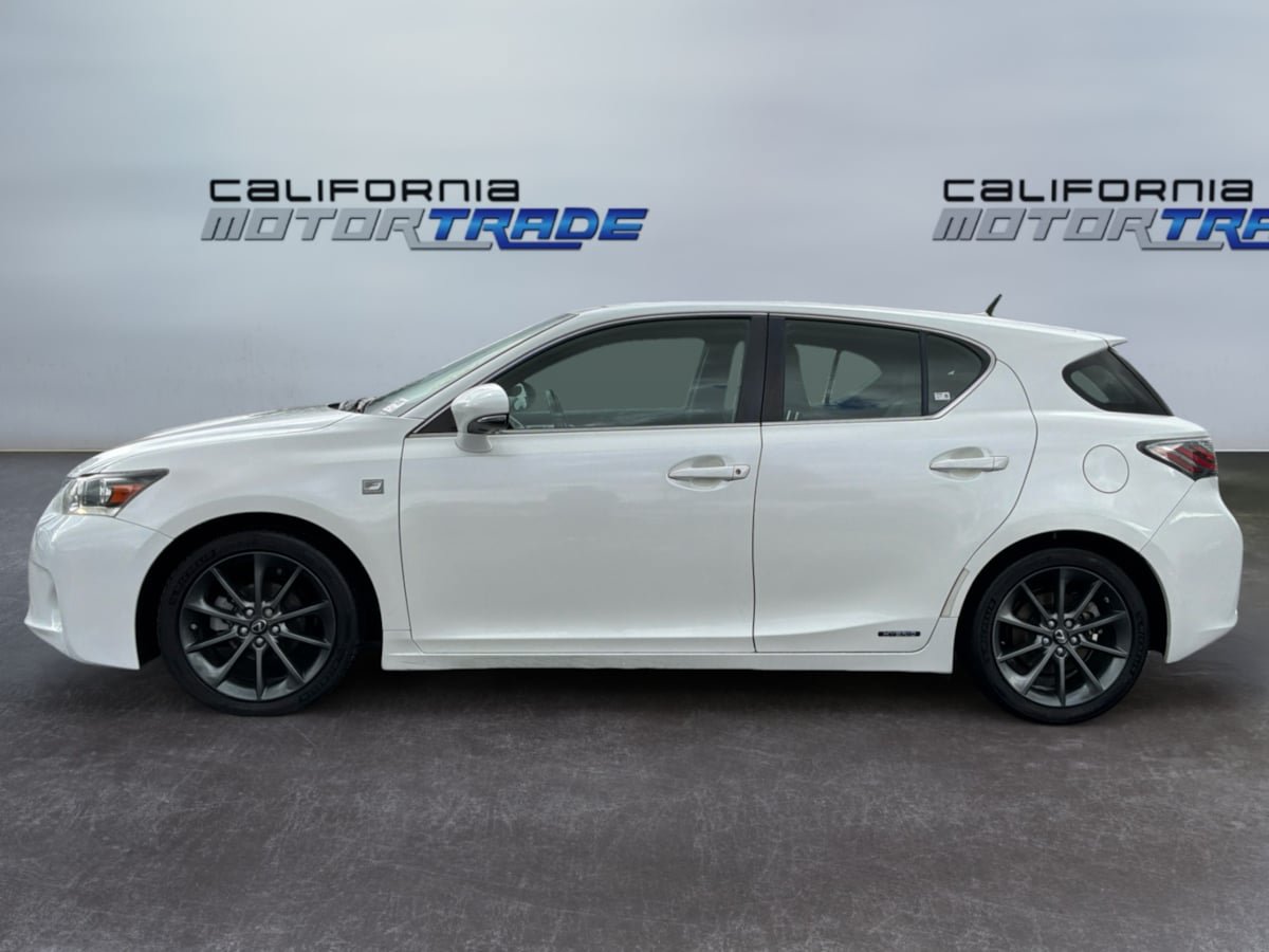 Used 2012 Lexus CT 200h Premium w/ Premium Audio Pkg (F Sport) FWD image 8
