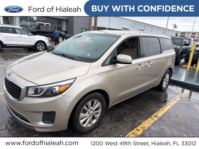 Used 2015 Kia Sedona LX