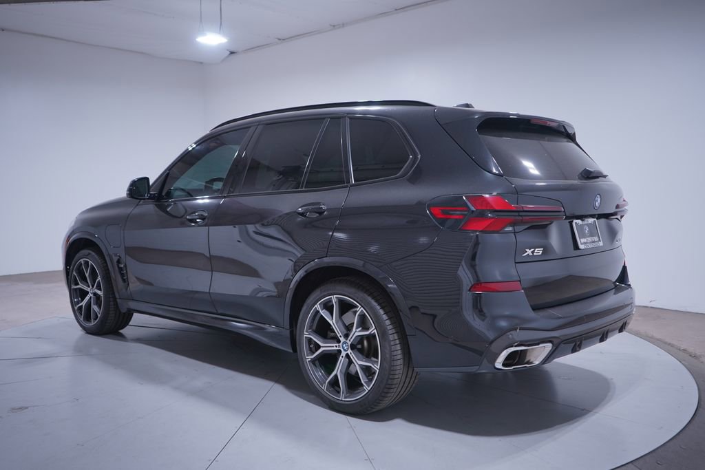 Used 2024 BMW X5 xDrive50e w/ M Sport Package AWD/4WD image 3