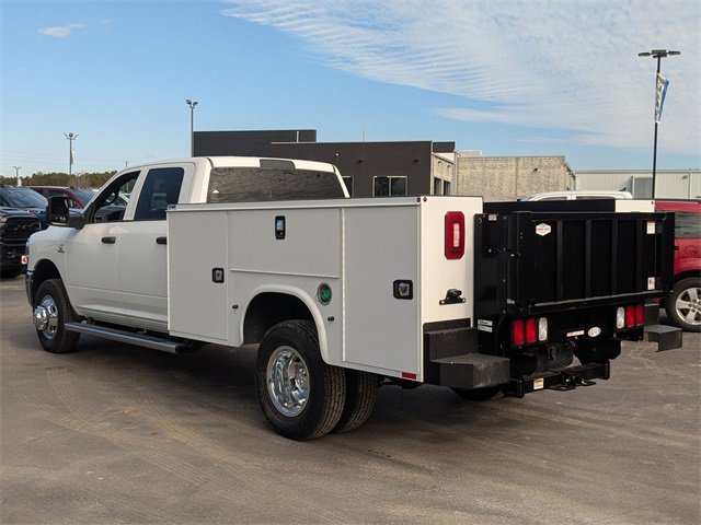 New 2024 RAM 3500 Tradesman w/ Chrome Appearance Group image 5