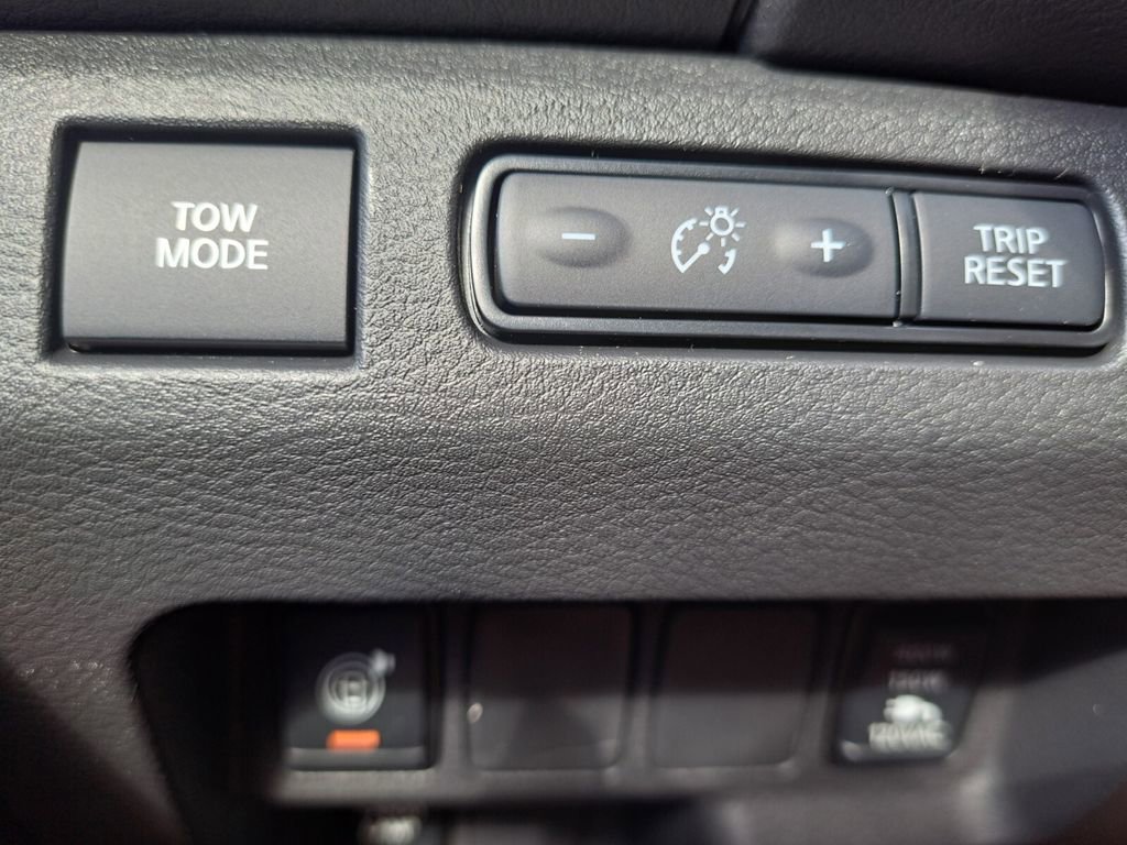 New 2026 Nissan Frontier Pro-X w/ Pro-X Convenience Package image 17