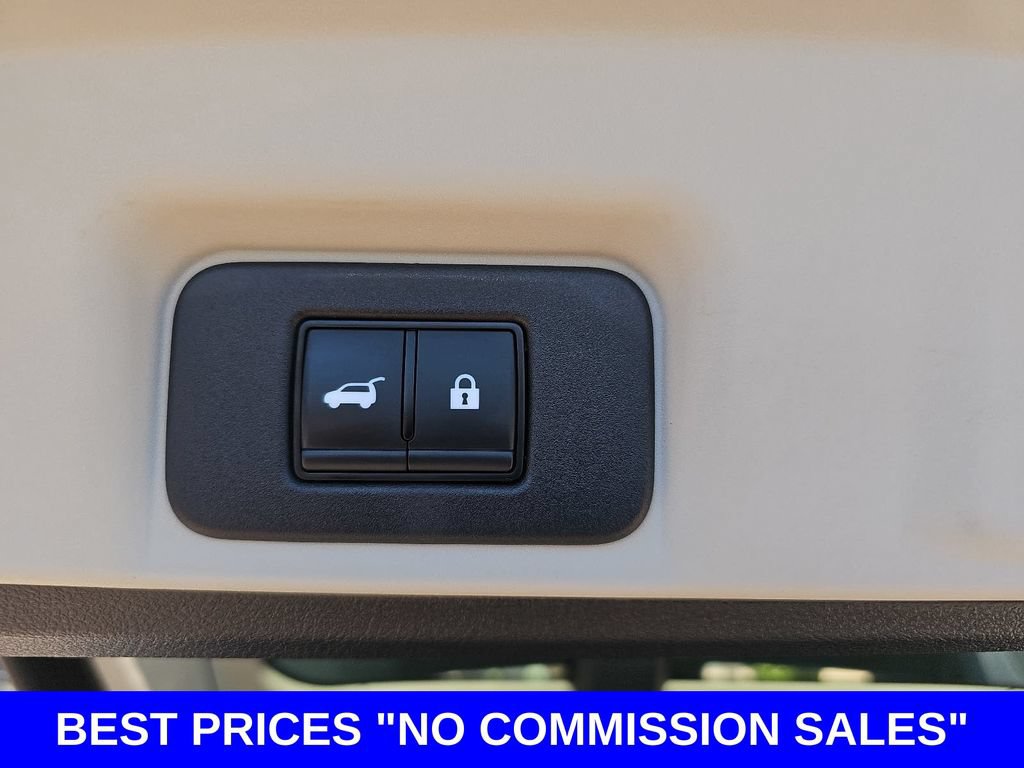 Used 2023 Nissan Ariya AWD/4WD image 13