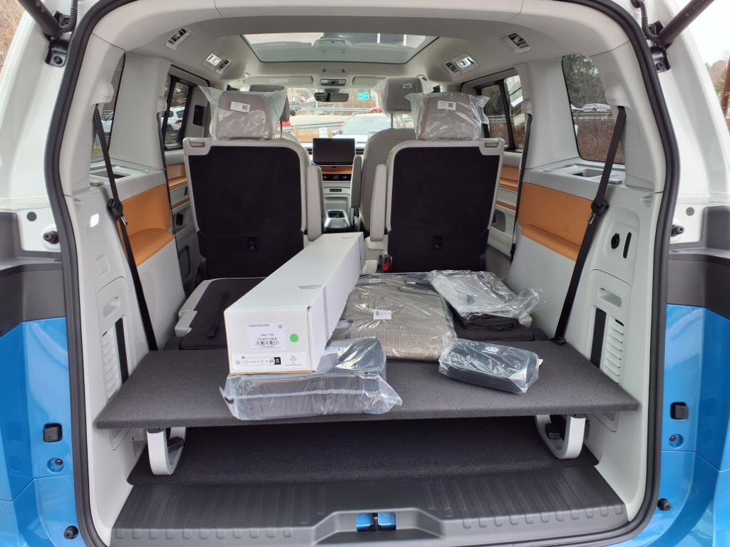 New 2025 Volkswagen ID. Buzz 1st Edition image 6