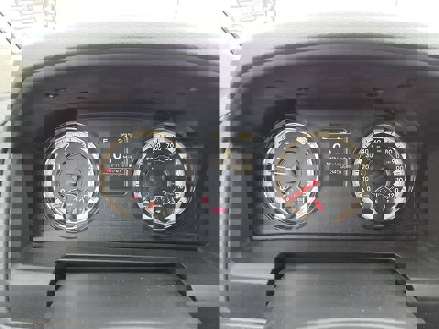 Used 2017 RAM 3500 Tradesman w/ Chrome Appearance Group image 23