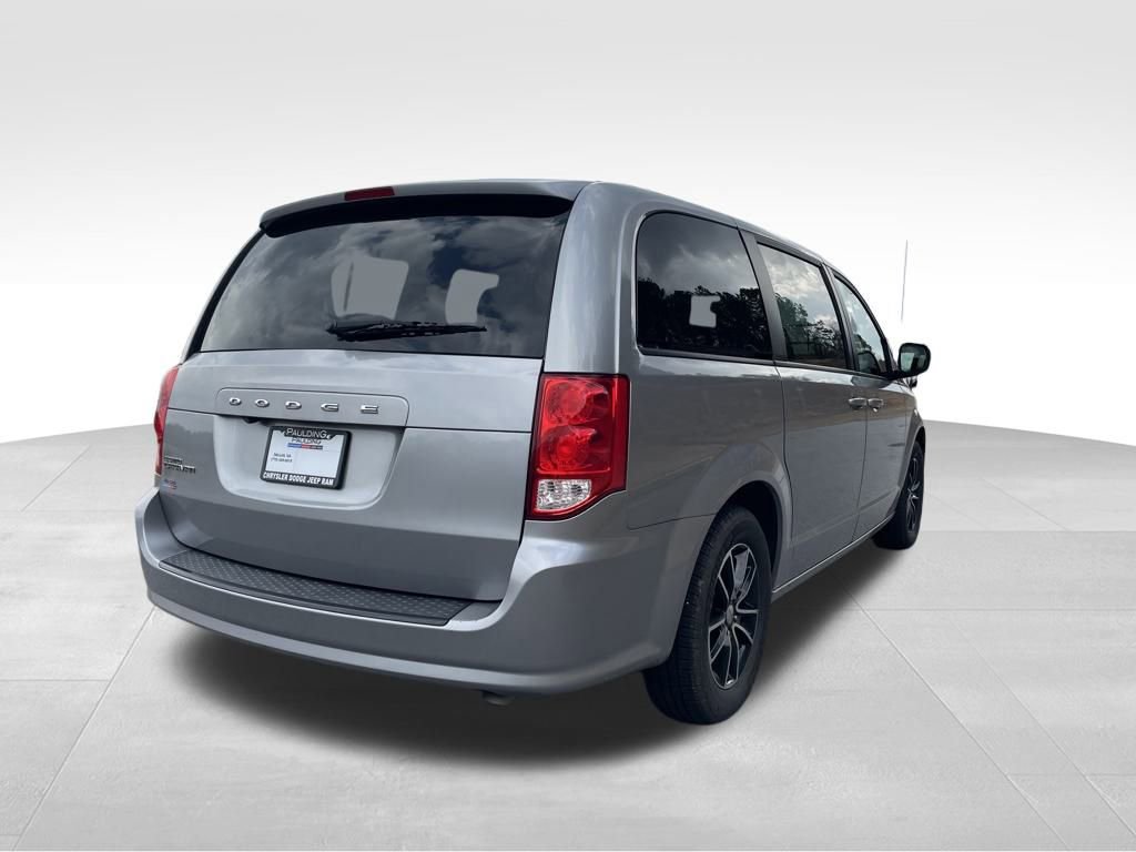 Used 2018 Dodge Grand Caravan SE image 5