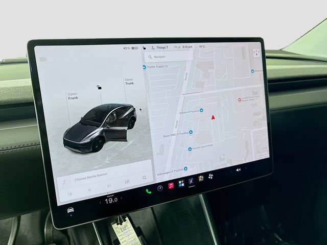 Used 2026 Tesla Model Y 2WD image 14