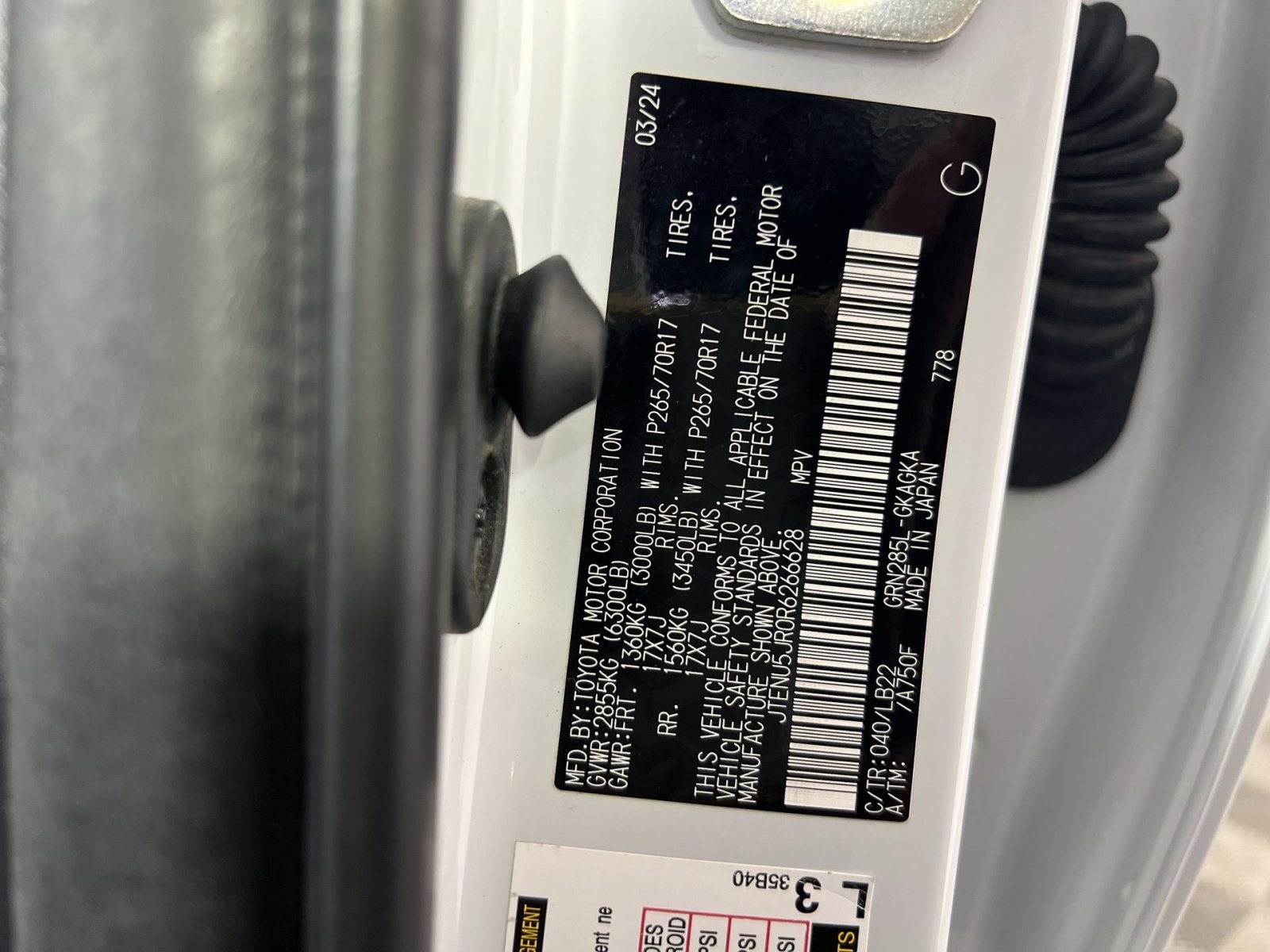 Used 2024 Toyota 4Runner SR5 Premium image 30