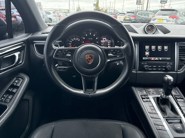 Used 2018 Porsche Macan Sport Edition image 22