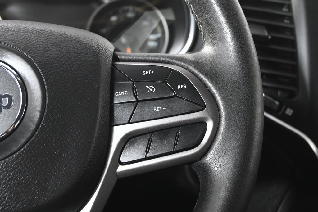 Used 2022 Jeep Cherokee Latitude Lux image 36