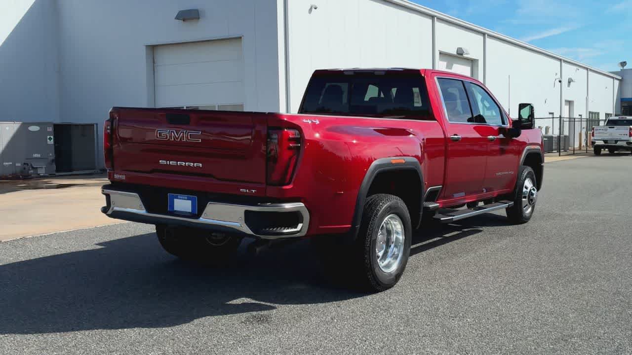 New 2026 GMC Sierra 3500 SLT w/ SLT Premium Package AWD/4WD image 8