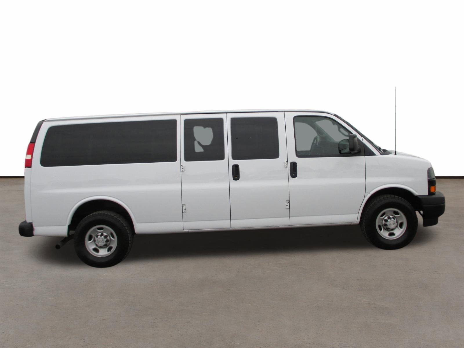 Used 2019 Chevrolet Express 3500 LS image 2