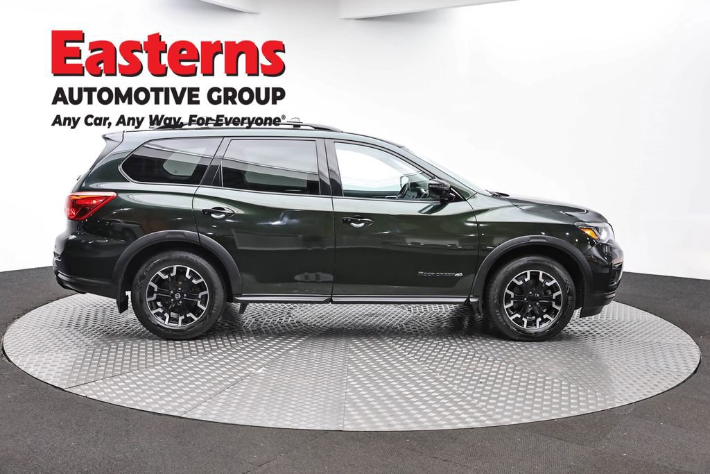 Used 2020 Nissan Pathfinder SL AWD/4WD image 4