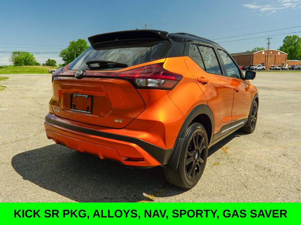 Used 2024 Nissan Kicks SR FWD image 3