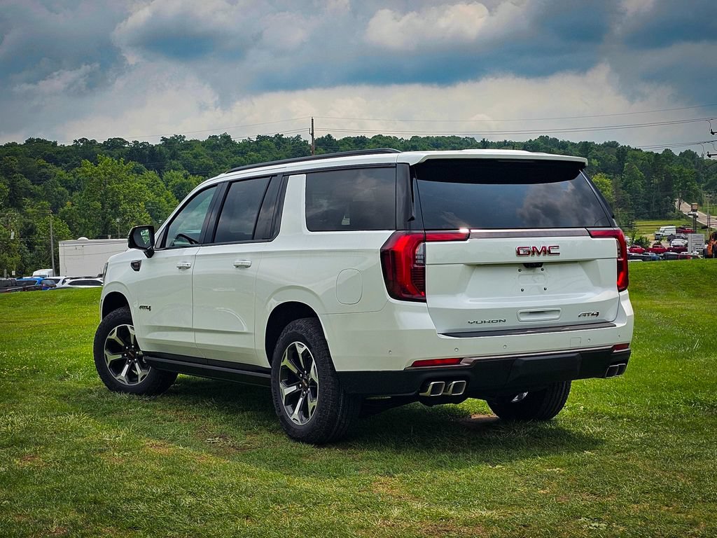 New 2026 GMC Yukon XL AT4 Ultimate w/ LPO, Floor Liner Package AWD/4WD image 5