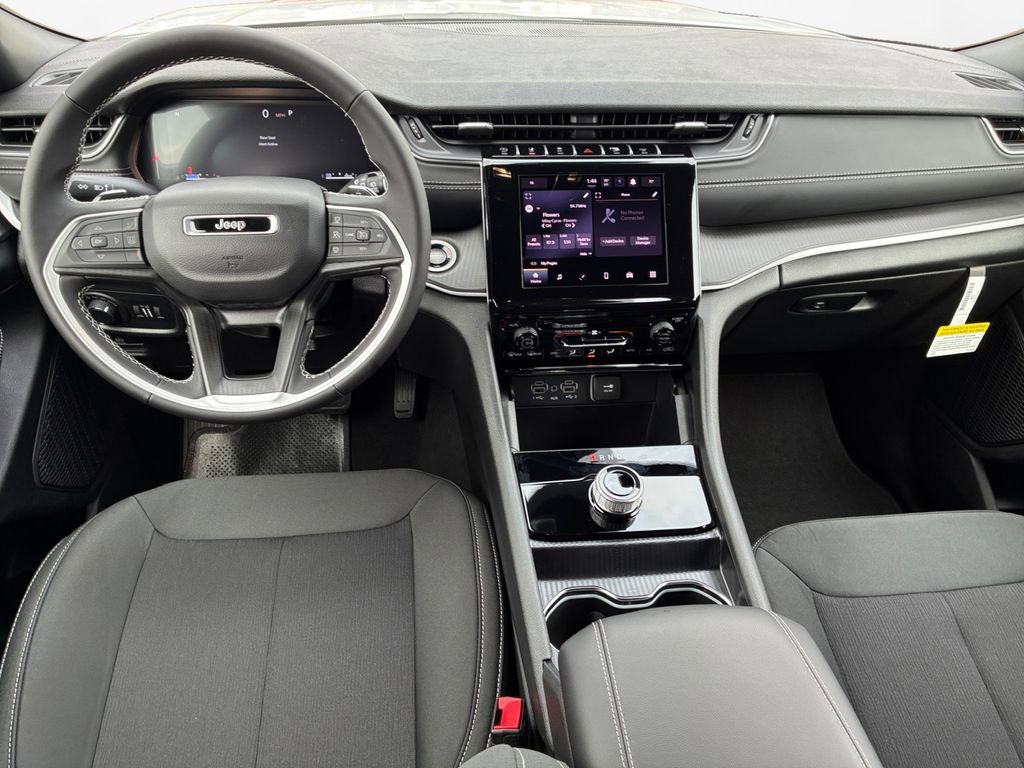 New 2026 Jeep Grand Cherokee Laredo RWD image 20