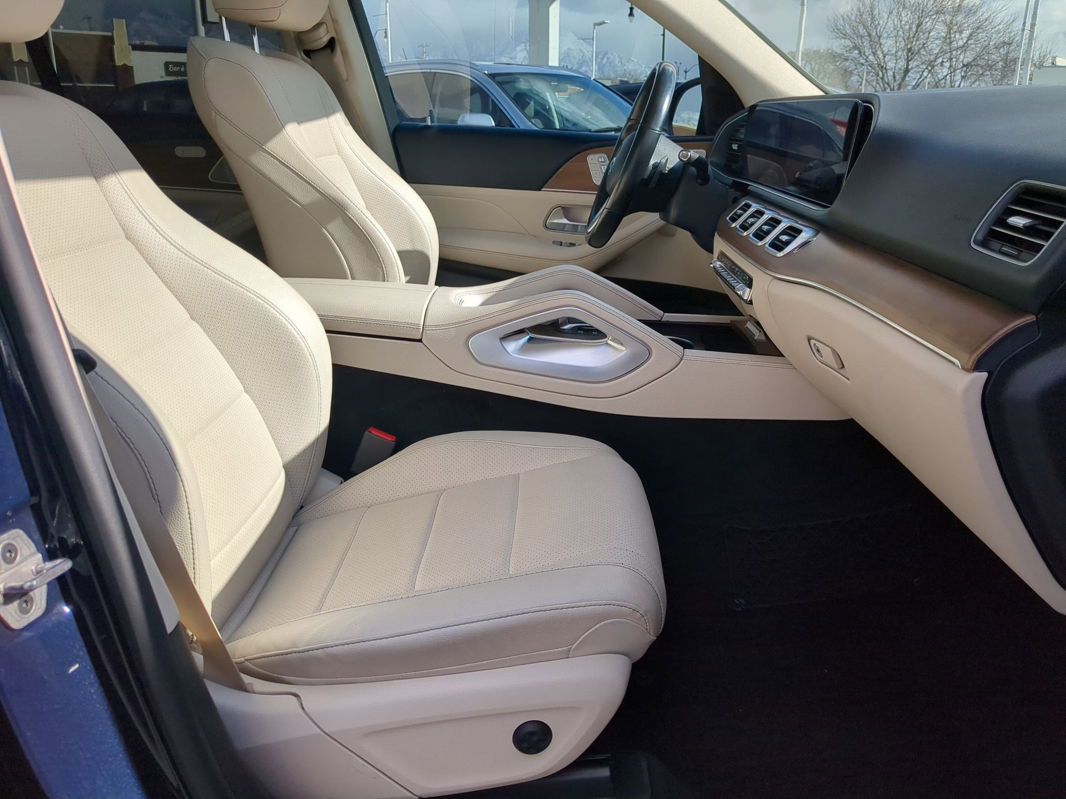 Used 2021 Mercedes-Benz GLE 350 4MATIC image 34