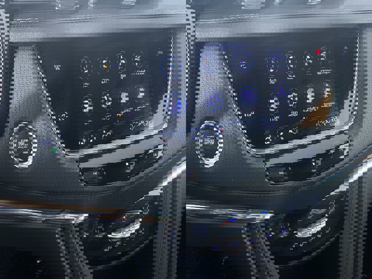 Certified 2025 Cadillac XT5 Premium Luxury image 5