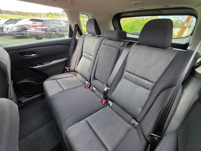 New 2026 Nissan Rogue SV w/ Cold Weather Package AWD/4WD image 25