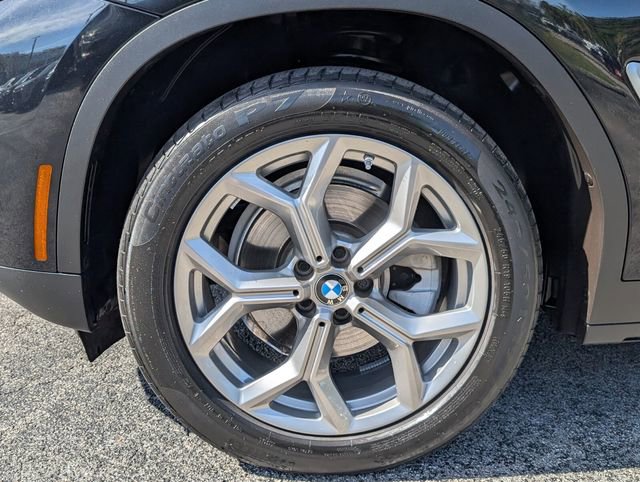 Used 2024 BMW X3 sDrive30i w/ Premium Package image 6