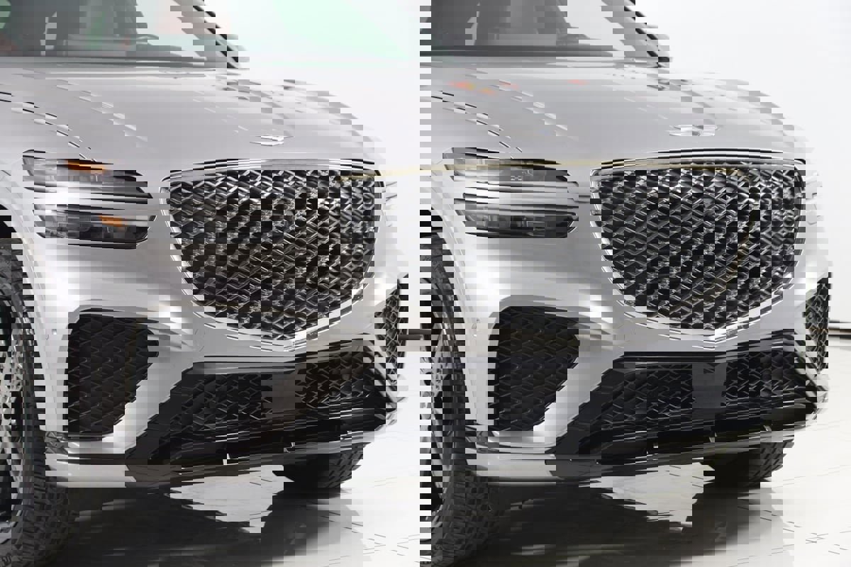 Used 2023 Genesis GV70 2.5T w/ Sport Prestige Package image 49