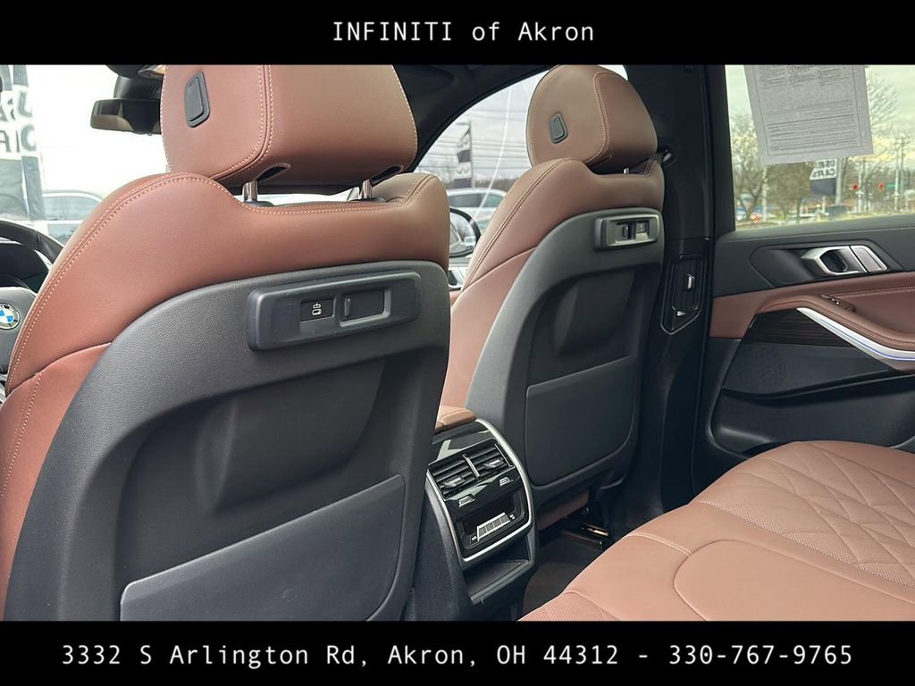 Used 2023 BMW X5 xDrive40i w/ Premium Package image 40