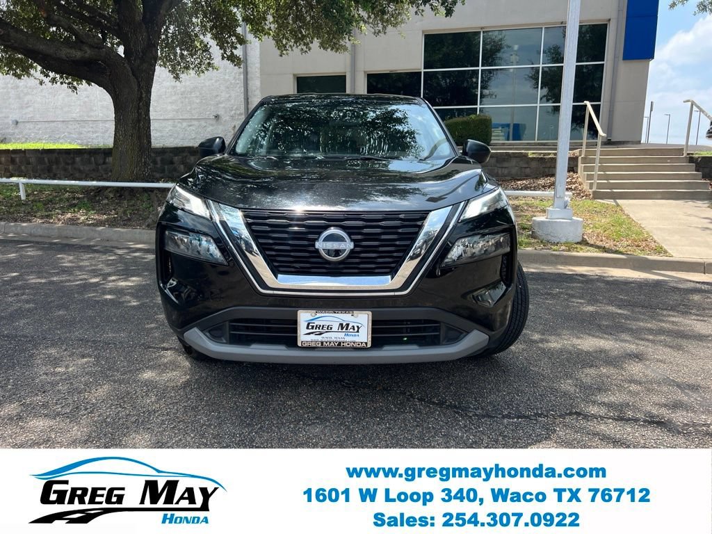 Used 2023 Nissan Rogue S FWD image 2