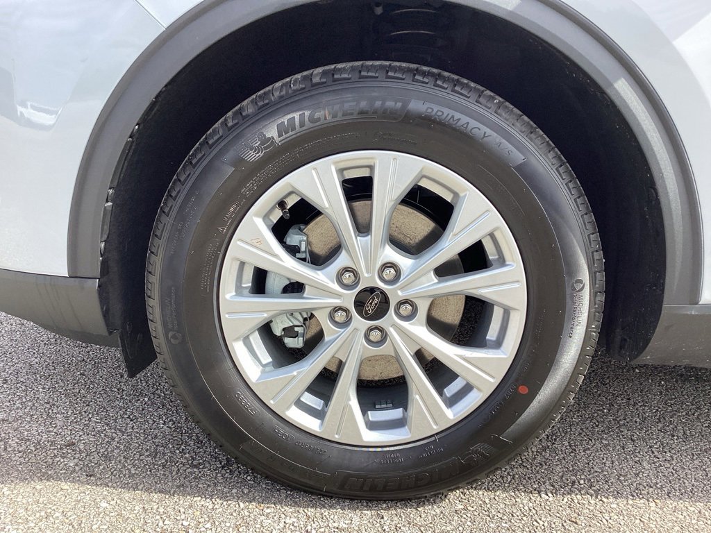 New 2026 Ford Escape Active image 18