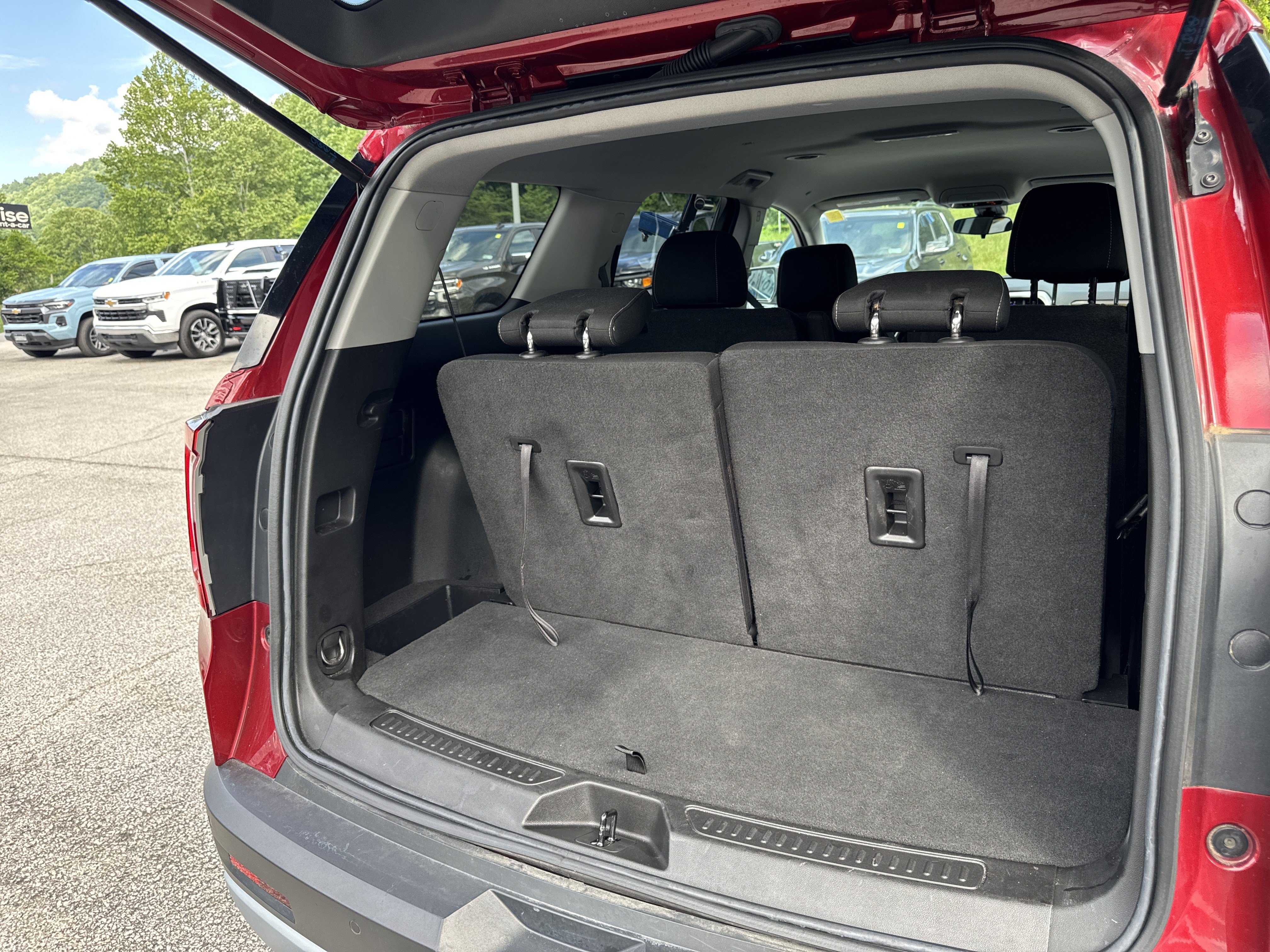 Certified 2023 GMC Acadia SLE AWD/4WD image 19