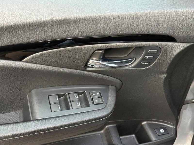 Used 2020 Honda Ridgeline RTL-E image 16