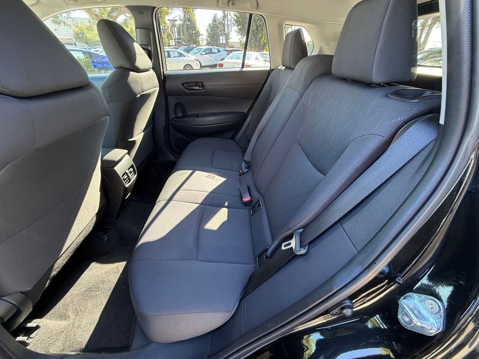 Used 2025 Toyota Corolla Cross LE image 22