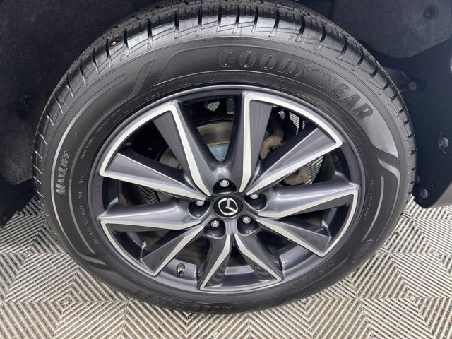 Used 2018 MAZDA CX-5 Touring w/ Preferred Equipment Package AWD/4WD image 10