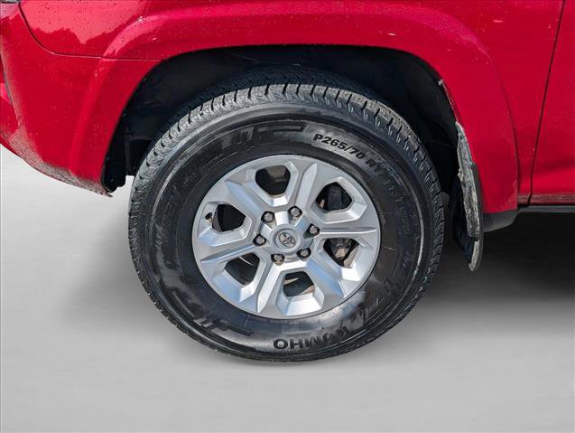Used 2024 Toyota 4Runner SR5 image 23