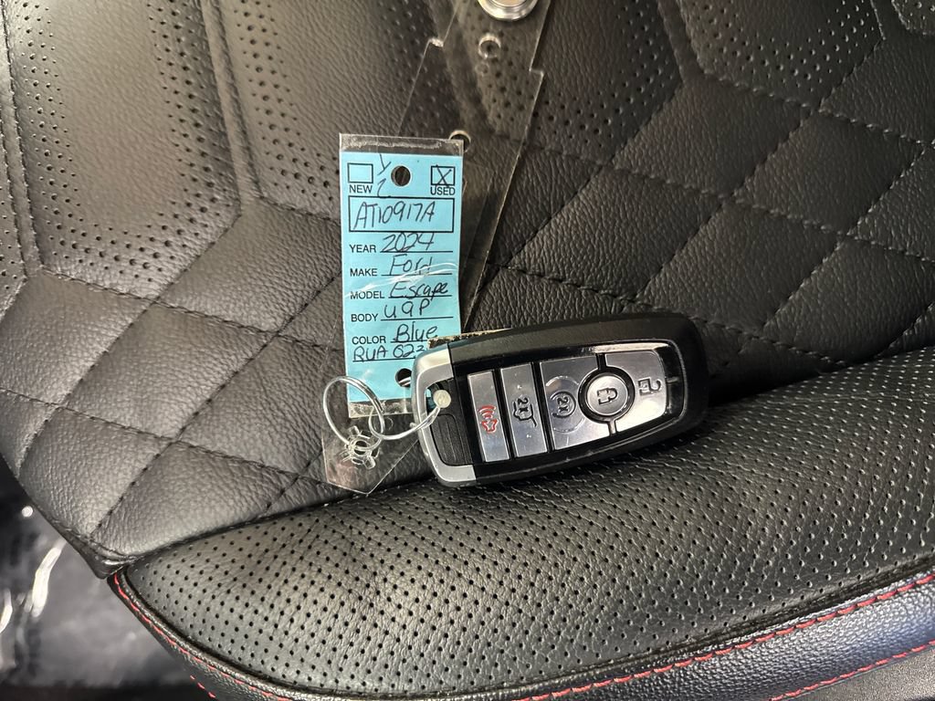 Certified 2024 Ford Escape ST-Line Elite w/ Premium Technology Package AWD/4WD image 29