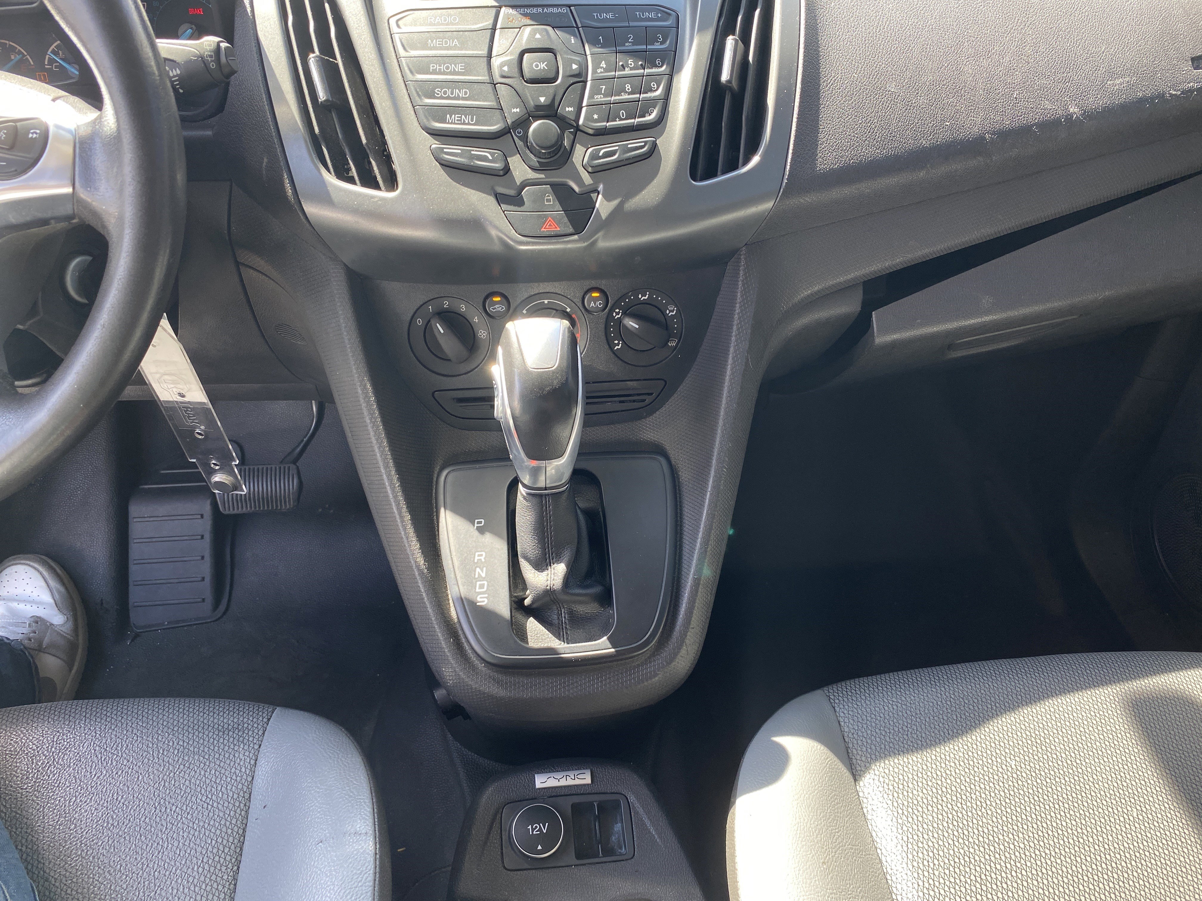 Used 2017 Ford Transit Connect XL image 13