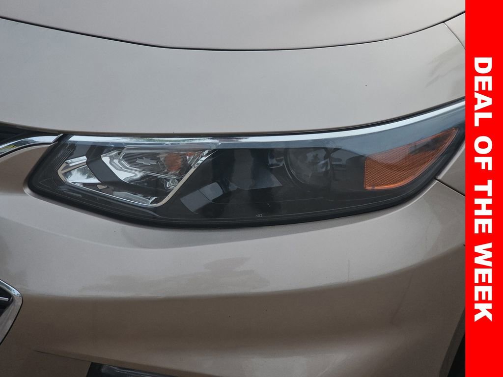 Used 2018 Chevrolet Malibu LT image 32