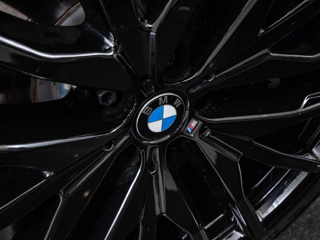 Used 2026 BMW X6 M60i AWD/4WD image 8