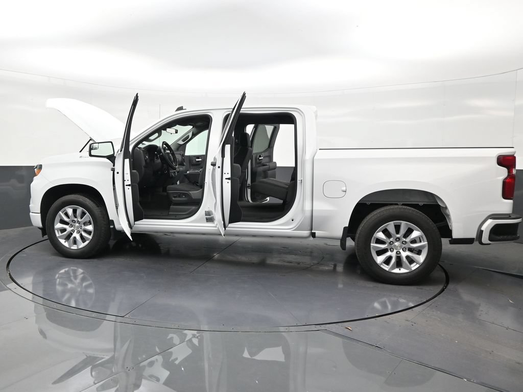 Used 2022 Chevrolet Silverado 1500 Custom RWD image 29