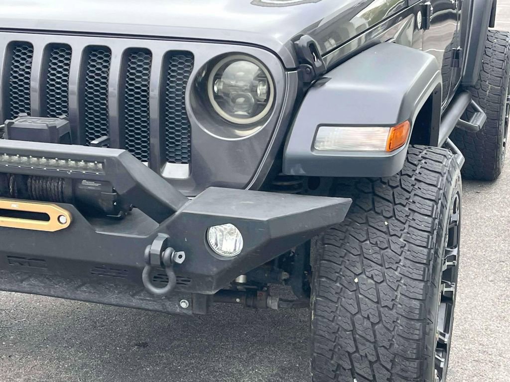 Used 2018 Jeep Wrangler Unlimited Sport S image 9