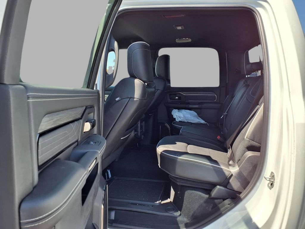 New 2026 RAM 2500 Limited AWD/4WD image 23