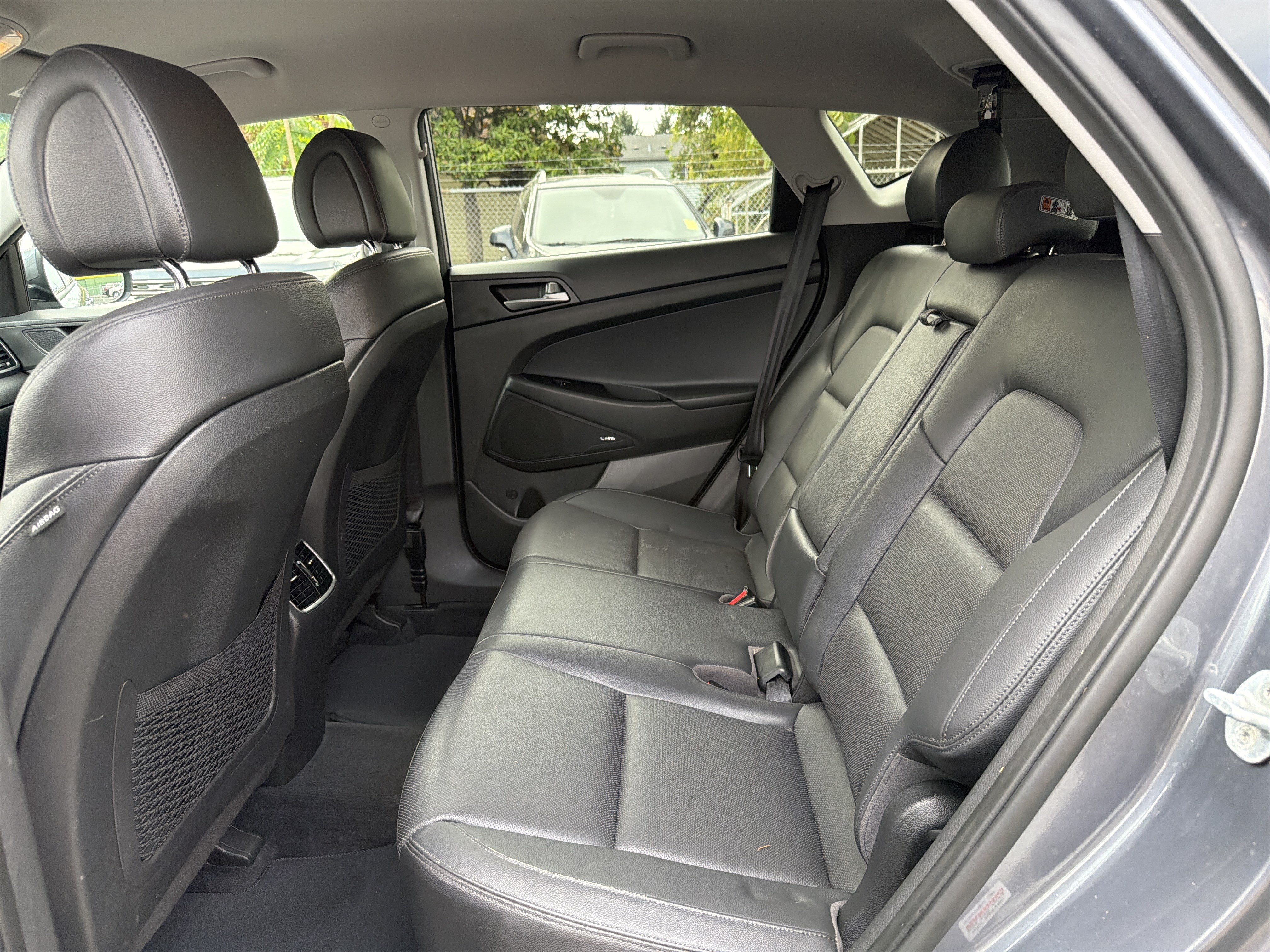 Used 2017 Hyundai Tucson Limited w/ Cargo Package AWD/4WD image 10