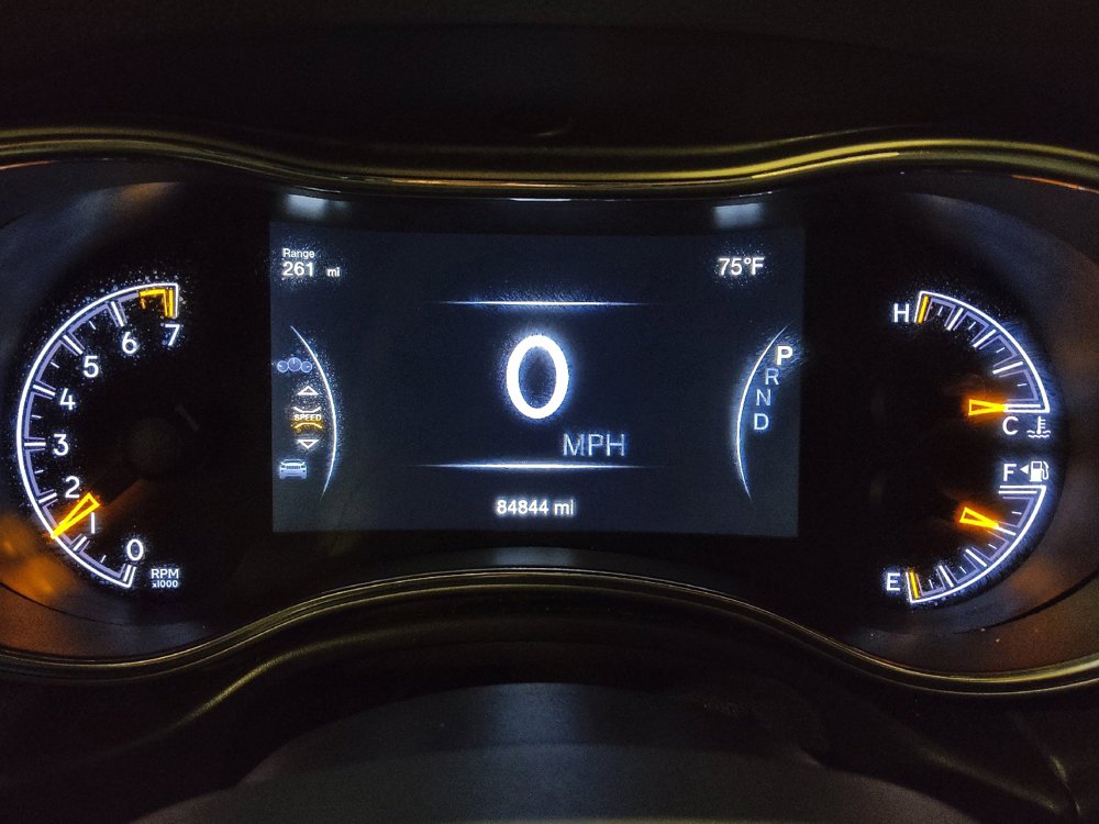 Used 2019 Jeep Grand Cherokee Limited AWD/4WD image 23