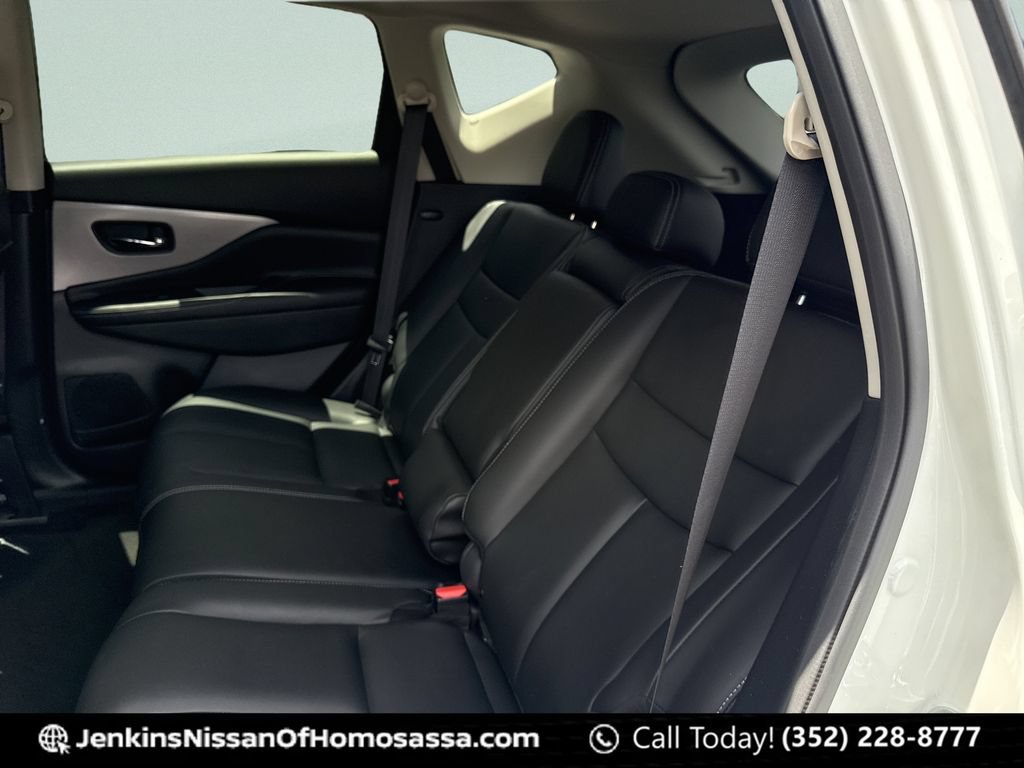 Certified 2023 Nissan Murano SV w/ SV Midnight Edition Package FWD image 27