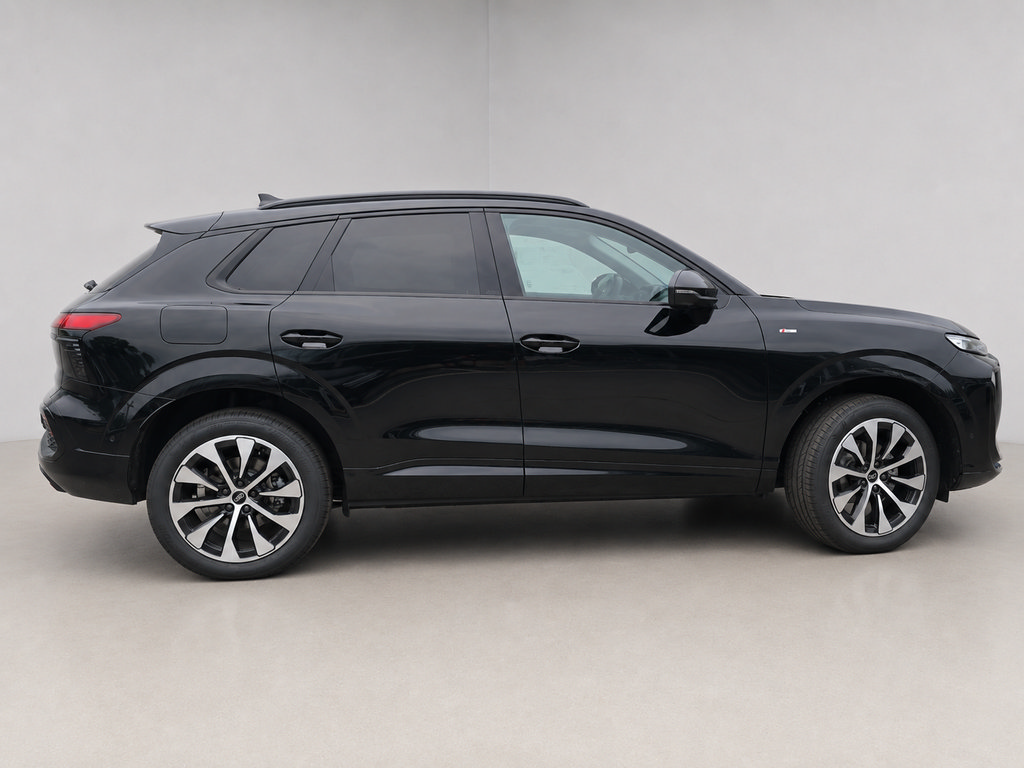 New 2026 Audi Q3 quattro 2.0T AWD/4WD image 8