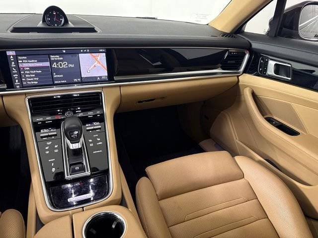 Used 2018 Porsche Panamera 4 AWD/4WD image 36