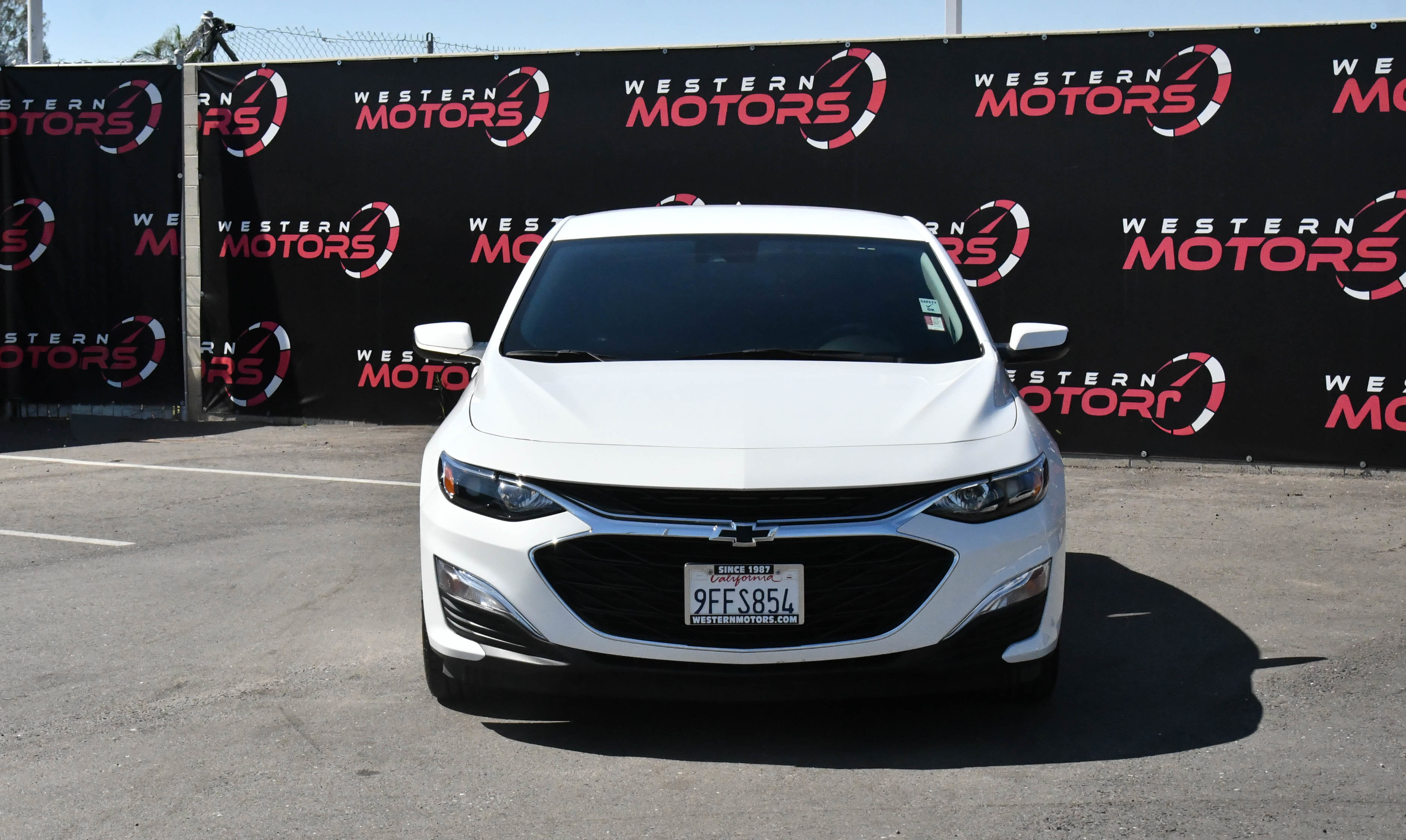 Used 2023 Chevrolet Malibu RS image 2