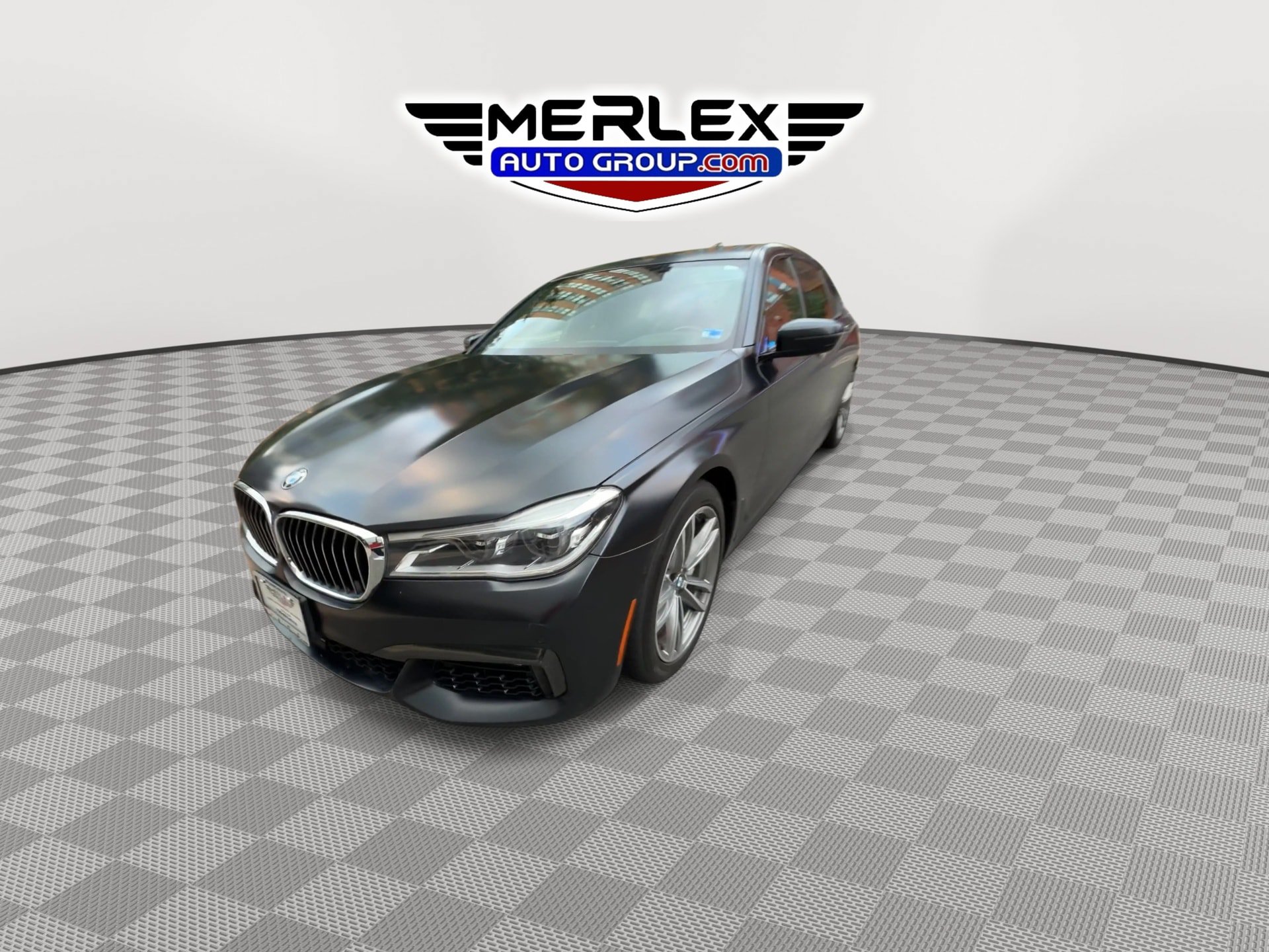 Used 2019 BMW 750i xDrive AWD/4WD image 3