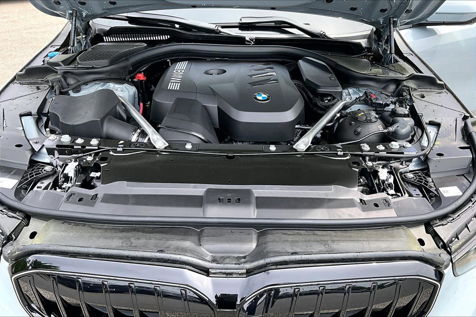 New 2026 BMW 530i xDrive w/ M Sport Package AWD/4WD image 16