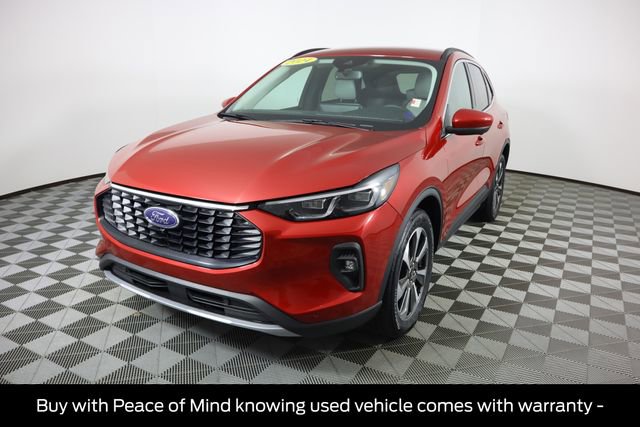 Used 2024 Ford Escape Platinum AWD/4WD image 10