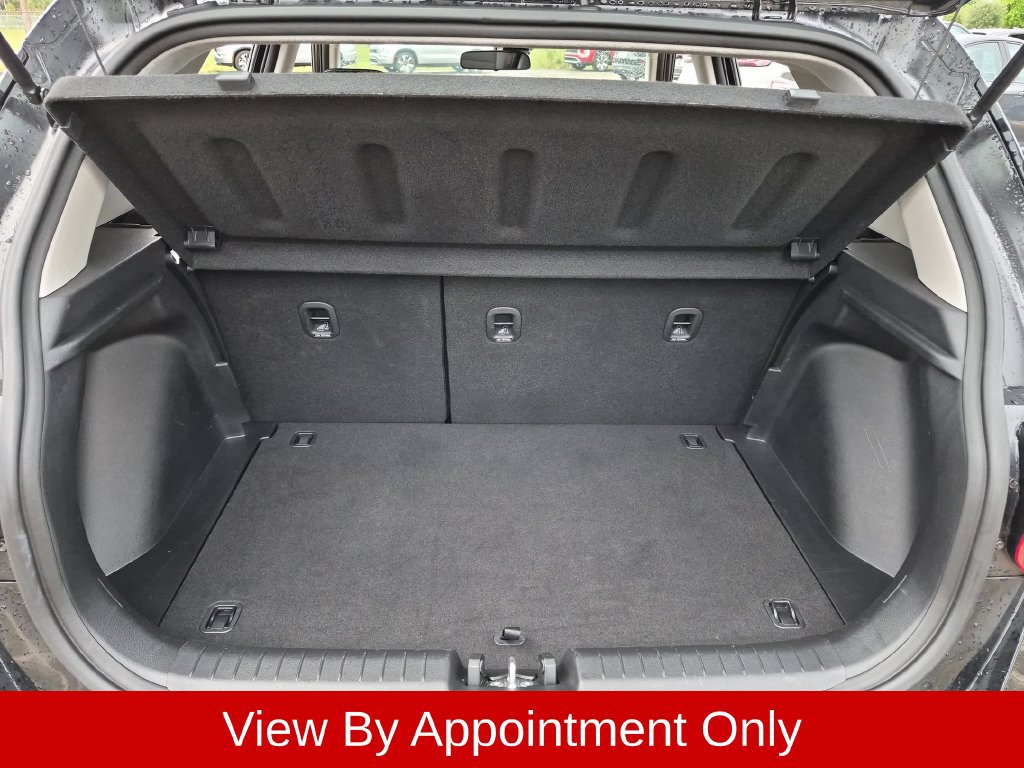 Used 2026 Hyundai Venue SEL FWD image 24